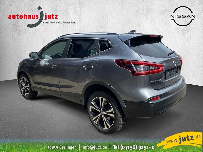 Nissan Qashqai N-Way *PANO*SHZ*EPH*NAVI*BT*360*CARPLAY