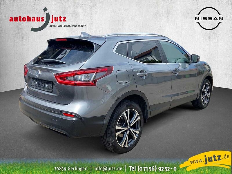 Nissan Qashqai N-Way *PANO*SHZ*EPH*NAVI*BT*360*CARPLAY