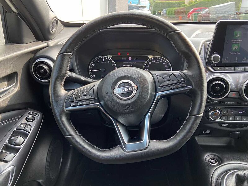 Nissan Juke N-Connecta 1.0 DIG-T Sitzh CAM CarPlay