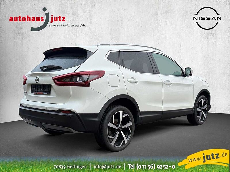 Nissan Qashqai 1.3 DIG-T Akari LED 360° Pano Navi Sitzh